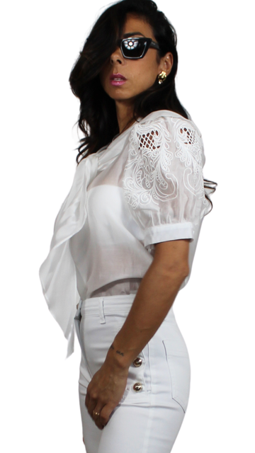 Blusa con Fiocco