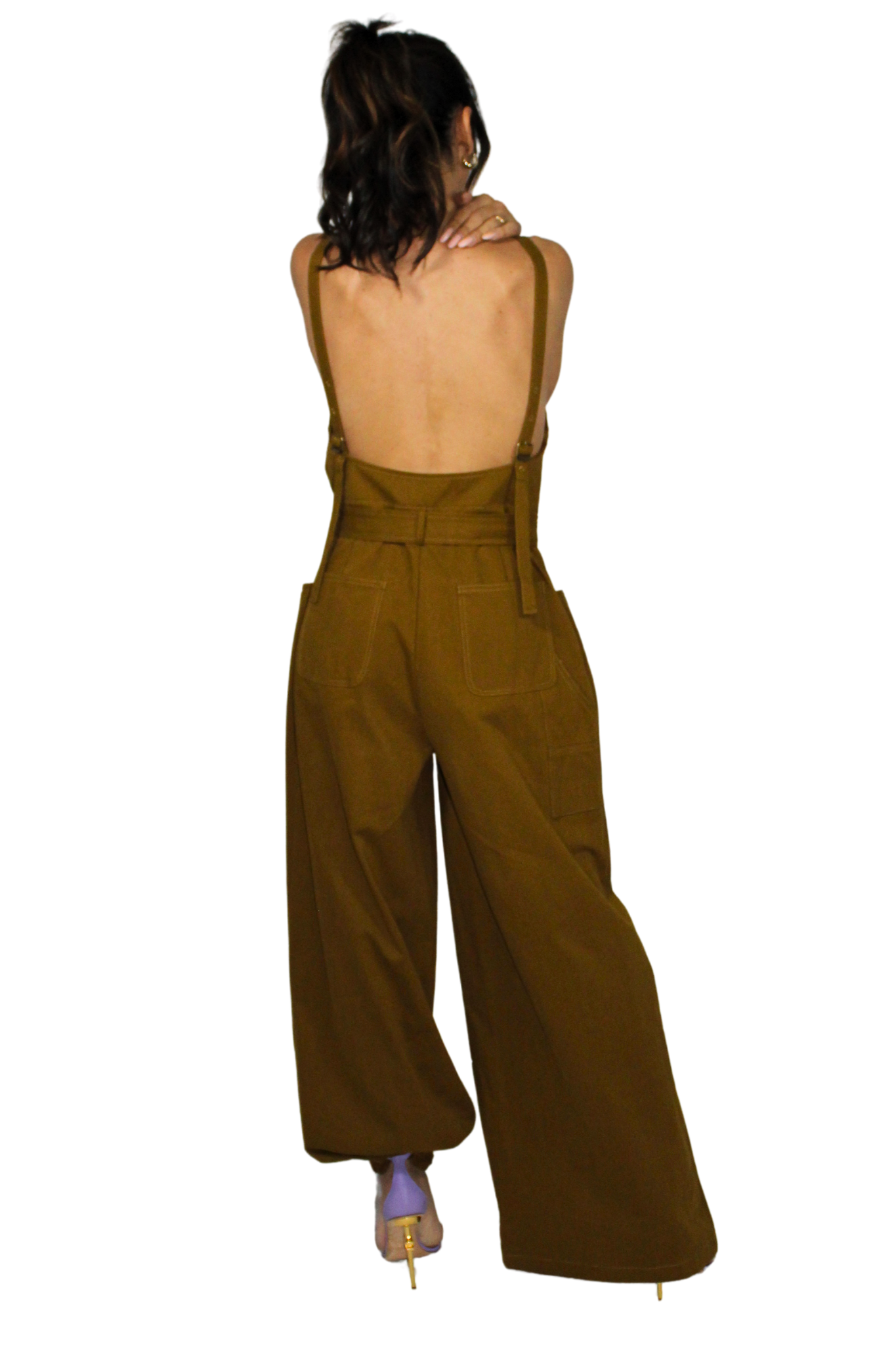 Tuta Monocromatica by Lumina